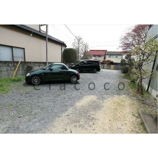 14/22 駐車場