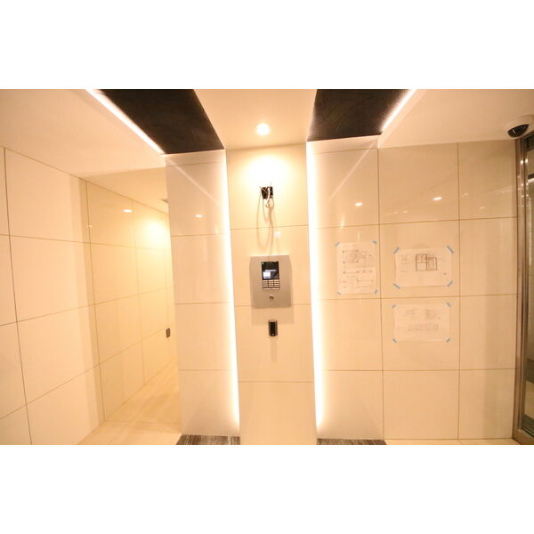 8/8 エントランス