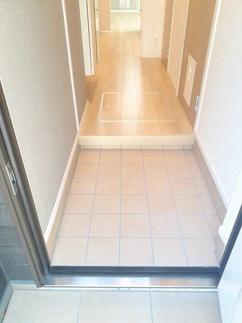6/20 玄関