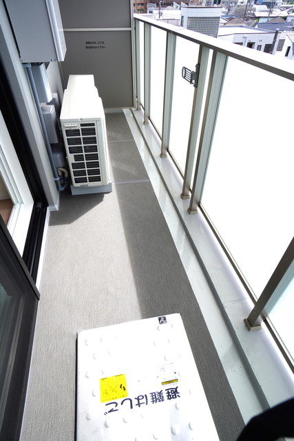 14/20 バルコニー