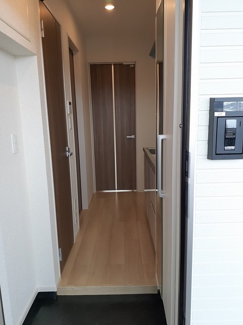 5/20 玄関