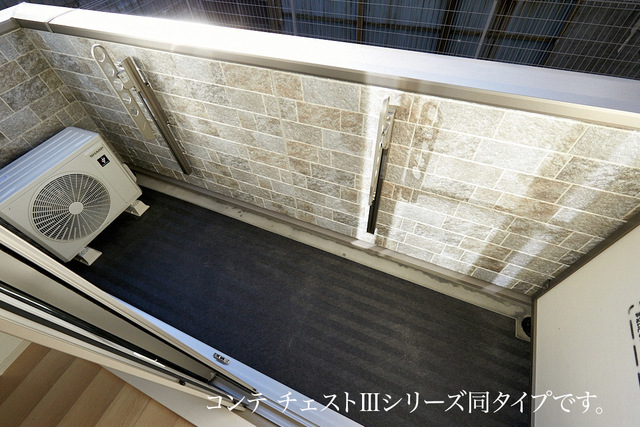 14/20 バルコニー