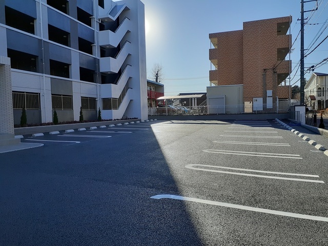 14/20 駐車場