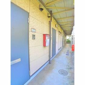 15/15 エントランス