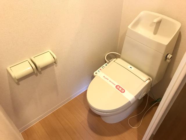 16/30 トイレ