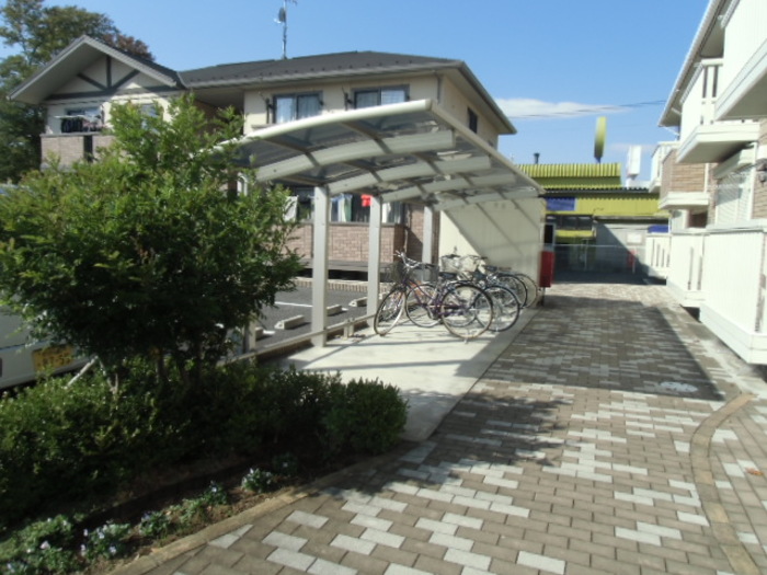 17/19 エントランス
