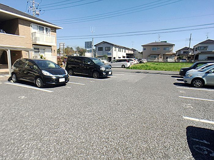 18/19 駐車場