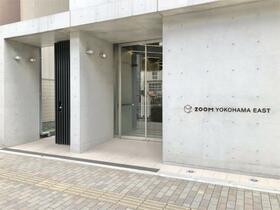 16/16 エントランス