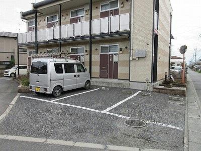 14/19 駐車場
