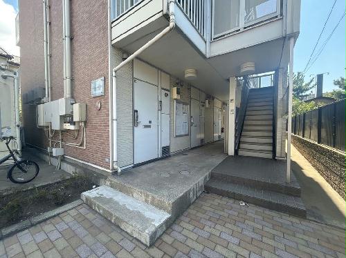 14/14 エントランス