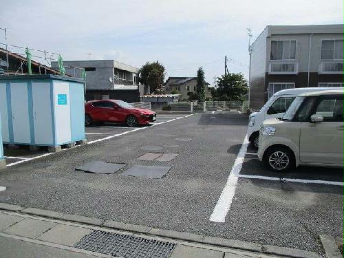 14/16 駐車場