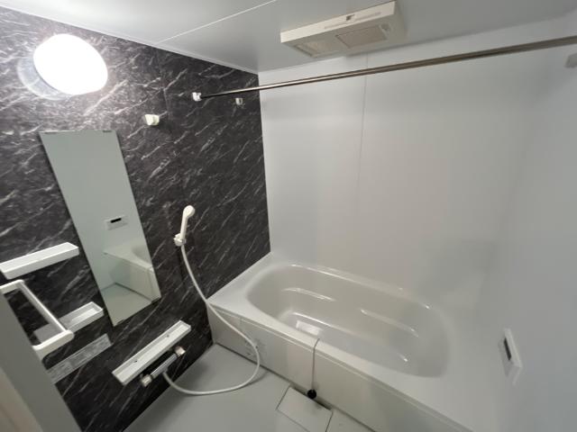 15/23 浴室