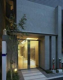 8/8 エントランス