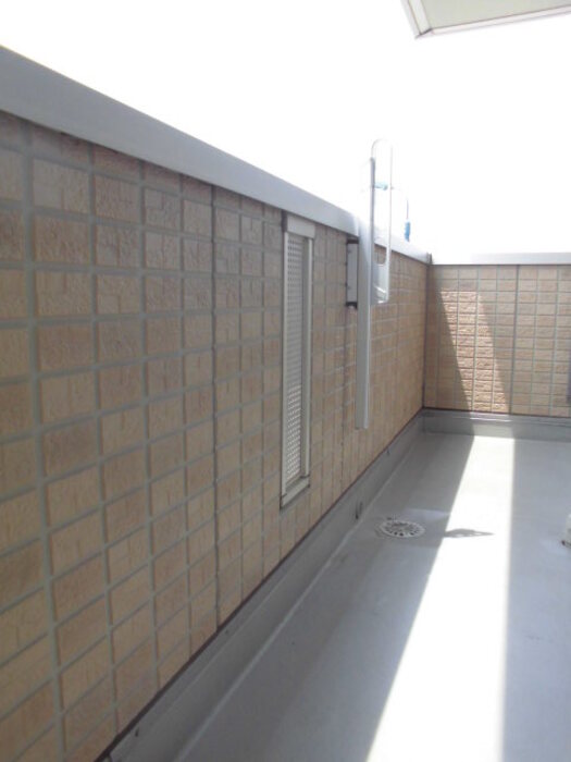 16/25 バルコニー