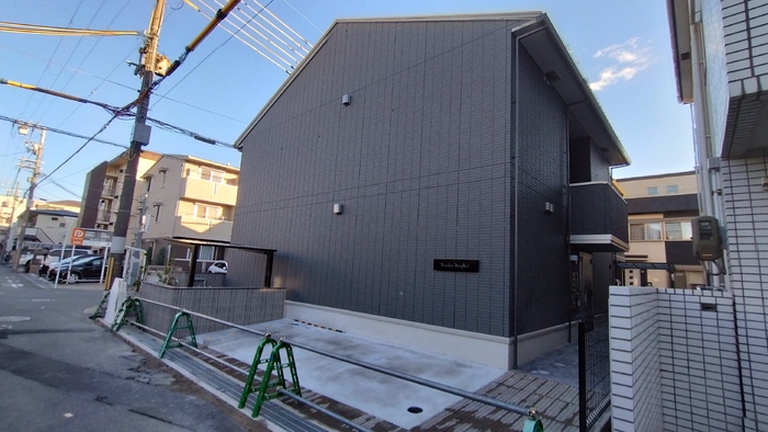 19/20 エントランス