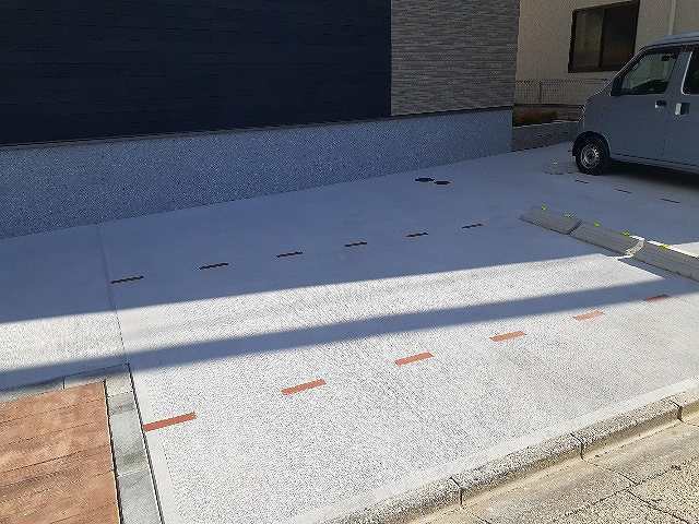 14/19 駐車場