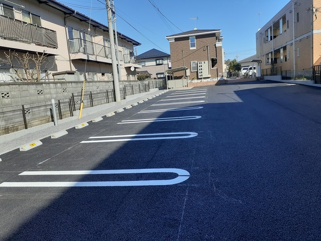 14/20 駐車場