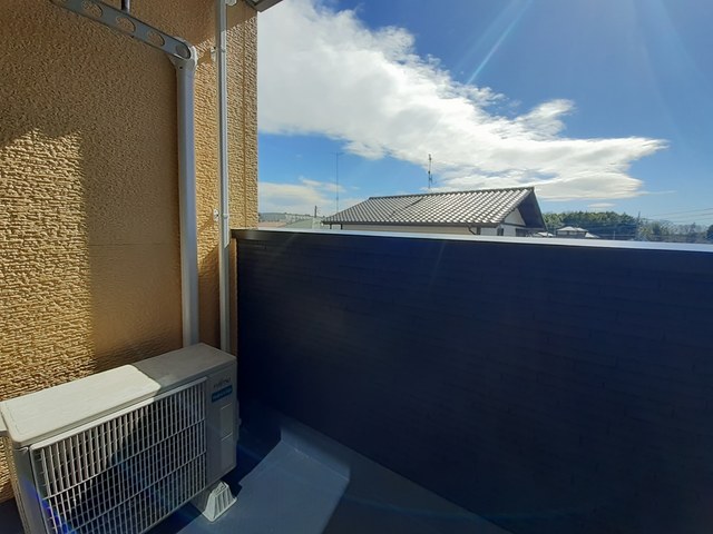 13/21 バルコニー