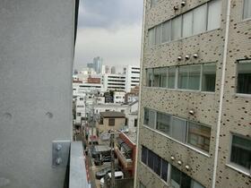 13/16 バルコニー