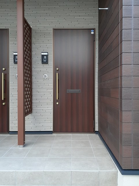 14/20 エントランス