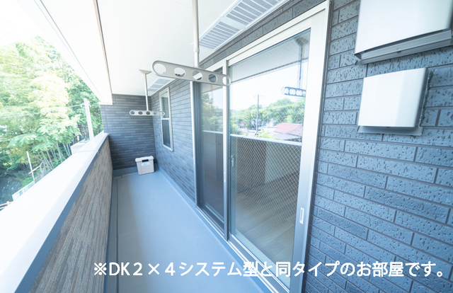 13/20 バルコニー