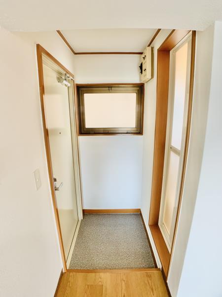 13/30 玄関