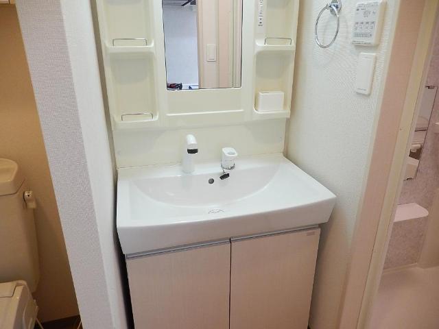 16/29 洗面