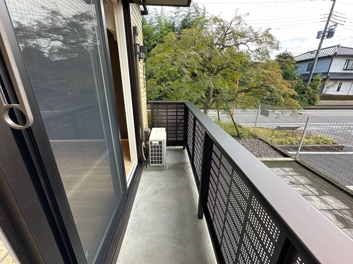 16/19 バルコニー