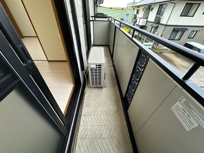 18/20 バルコニー
