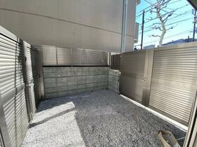 13/16 バルコニー