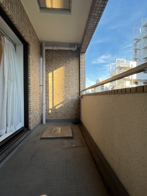 15/20 バルコニー