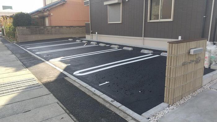 6/6 駐車場