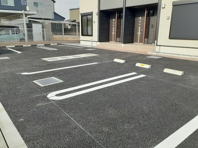 25/30 駐車場