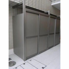 4/4 エントランス