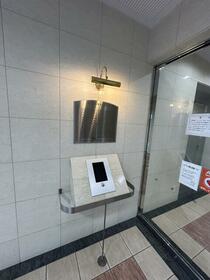 15/16 エントランス