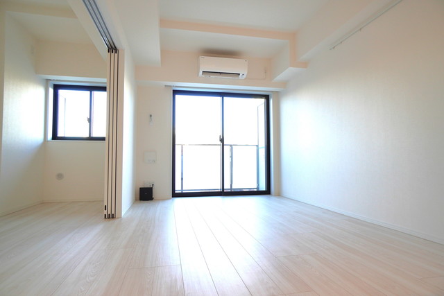 17/30 リビング/ダイニング