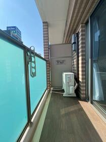 13/14 バルコニー