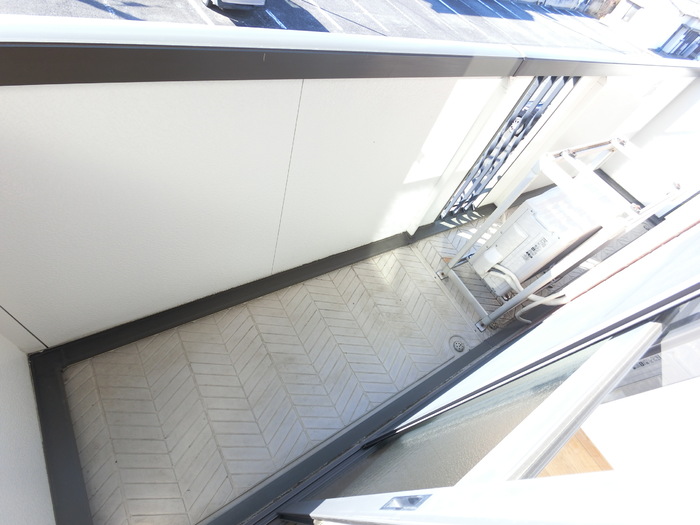 14/23 バルコニー