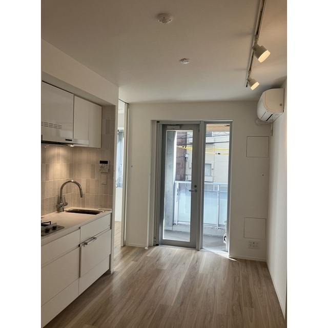 2/4 エントランス