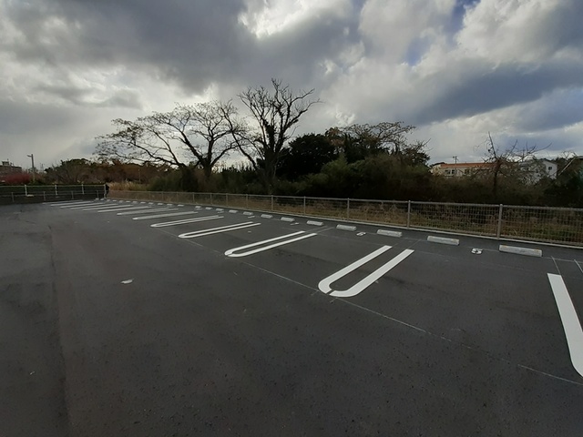 14/20 駐車場