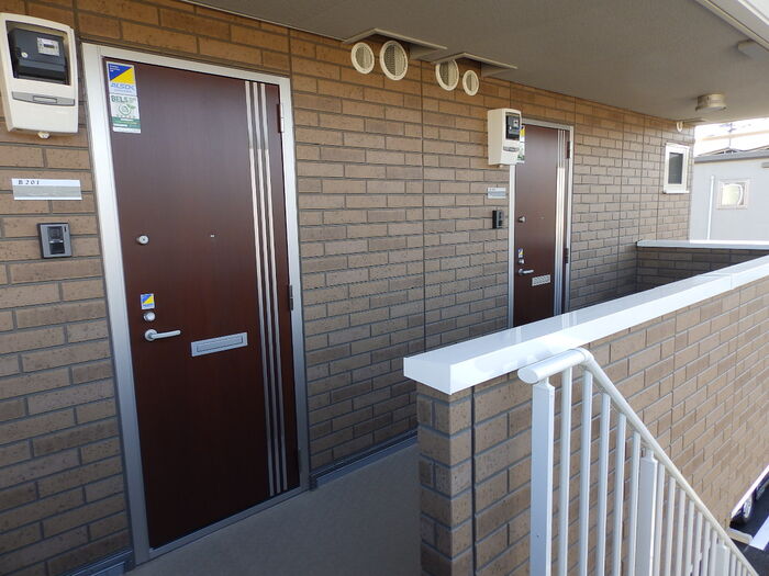 19/21 エントランス