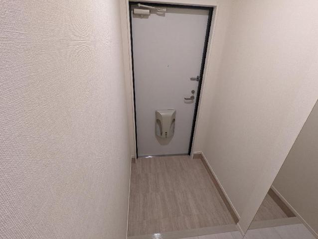 14/30 玄関