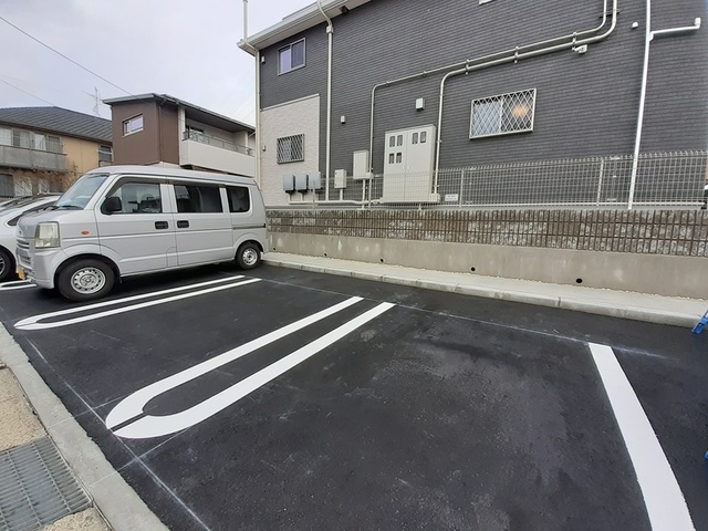 14/20 駐車場