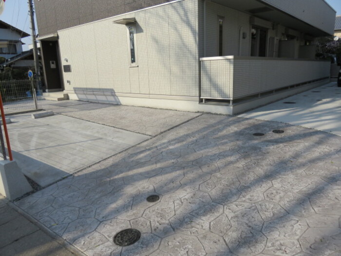 21/24 駐車場