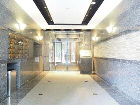 2/10 エントランス