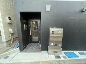 3/3 エントランス