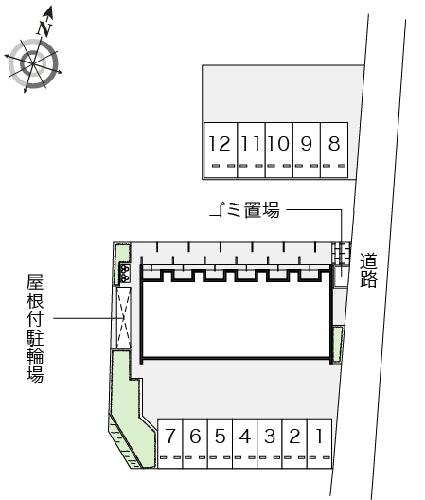 13/23 駐車場