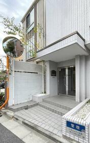 16/16 エントランス