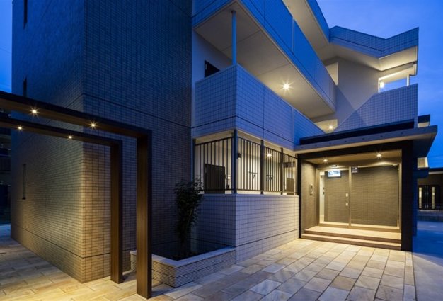 16/24 エントランス