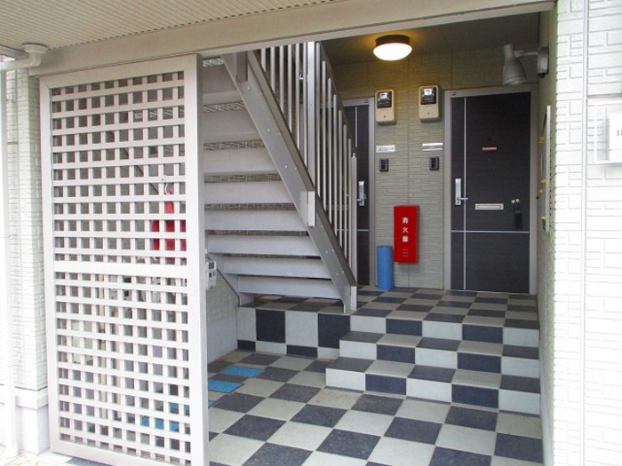 2/3 エントランス